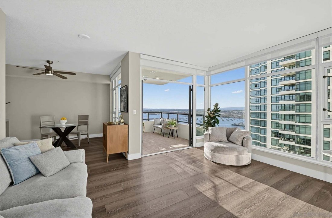 Condo in San Diego, California, United States 5 - 18866704