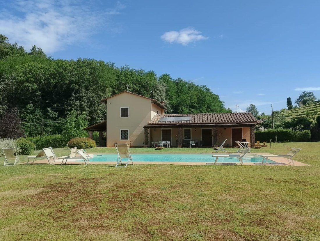 Villa à Montuolo - Fagnano, Lucques, Italie 1 - 18864954