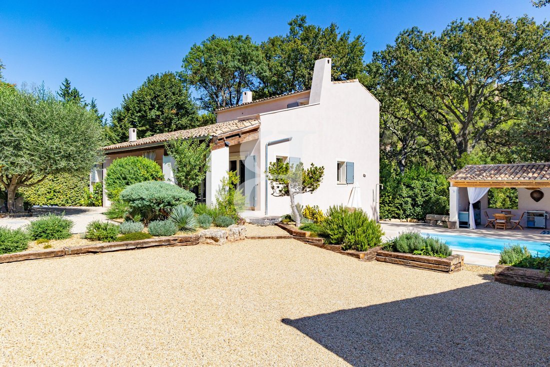 Villa in Maussane-les-Alpilles, Provence-Alpes-Côte d'Azur, France 1 - 18868423