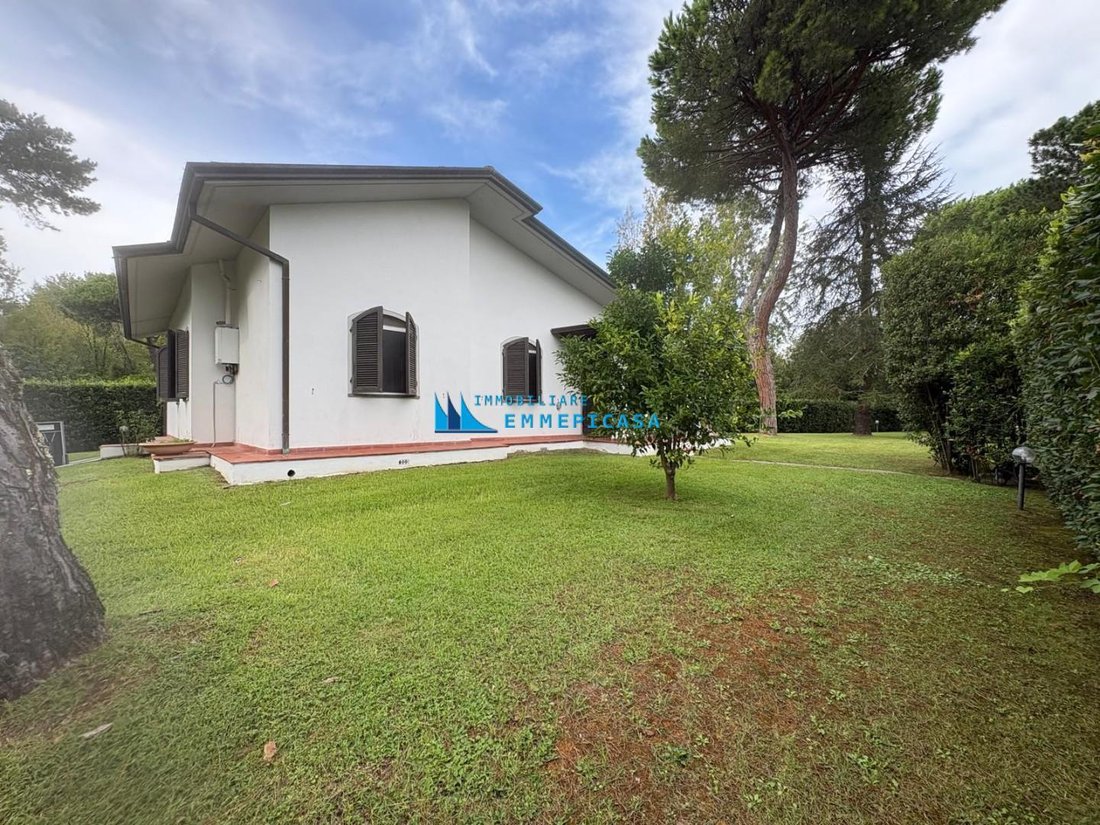 Villa en Poveromo, Massa, Italia 5 - 18867033