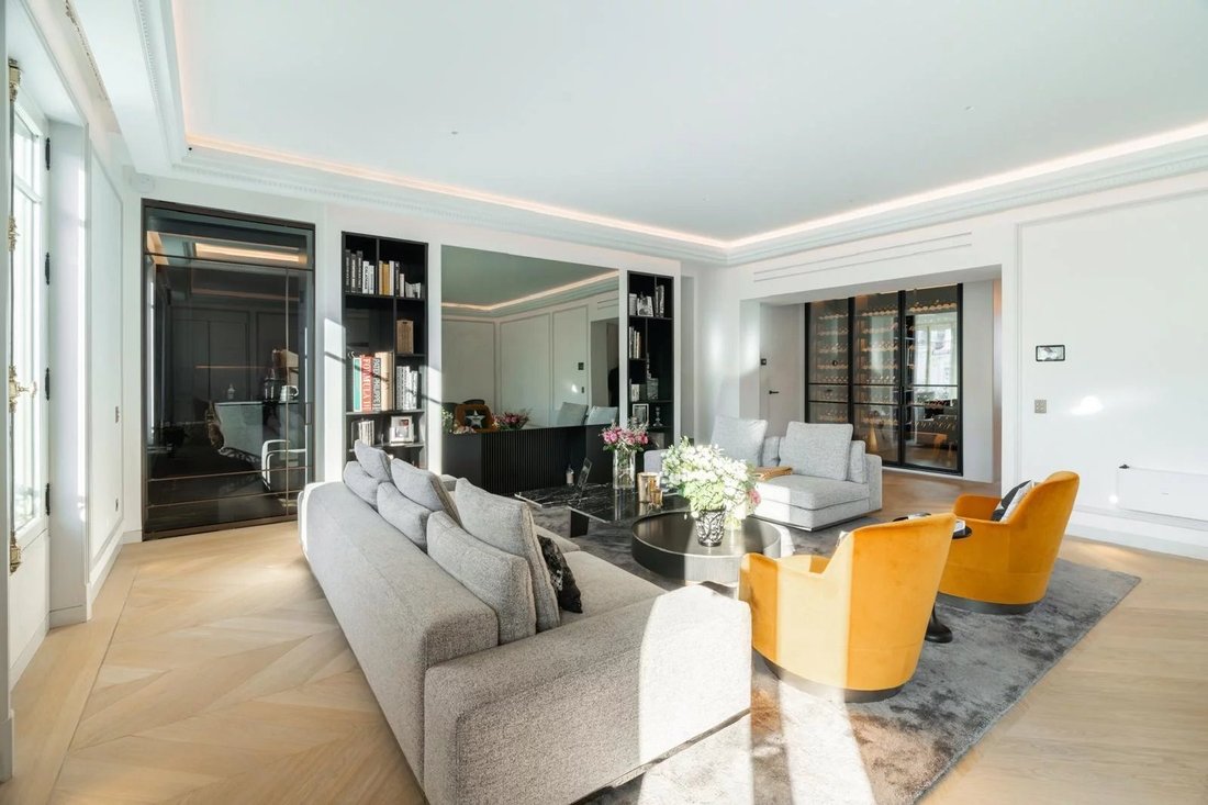 Appartement à Saint Thomas d'Aquin, Paris 7e Arrondissement, Paris 4 - 18865151
