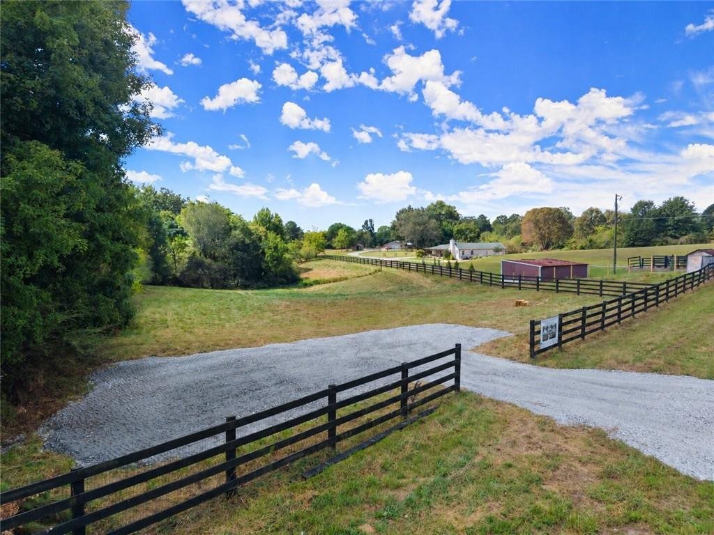 Land in Gainesville, Georgia, United States 1 - 18865412
