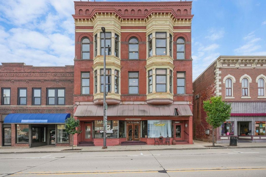House in Dodgeville, Wisconsin, United States 1 - 18865252