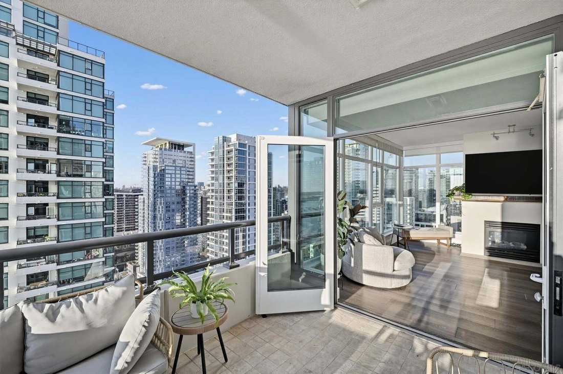 Condo in San Diego, California, United States 2 - 18866704