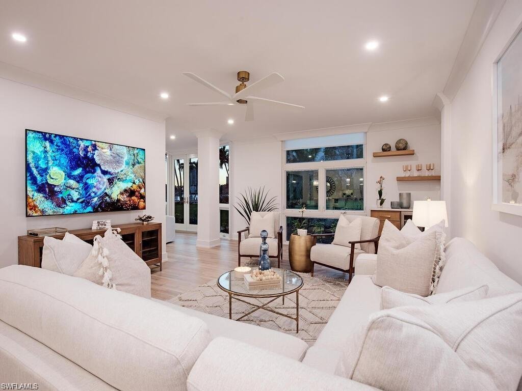 Condo in Naples, Florida, United States 5 - 16736981
