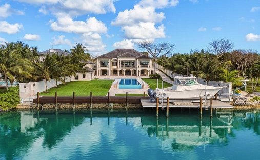 House in Nassau, New Providence, The Bahamas 1