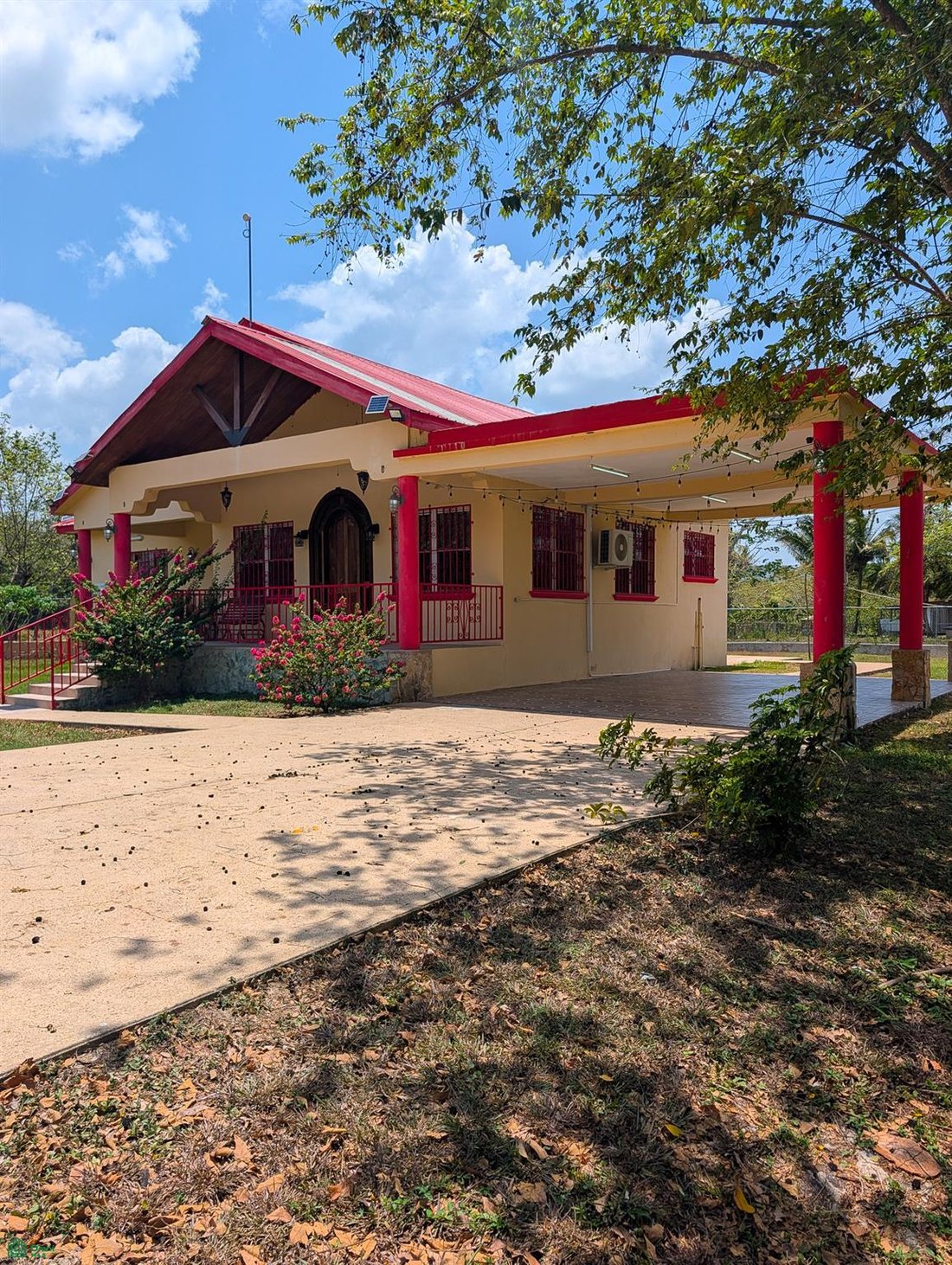 House in San Ignacio, Cayo District, Belize 5 - 18671479