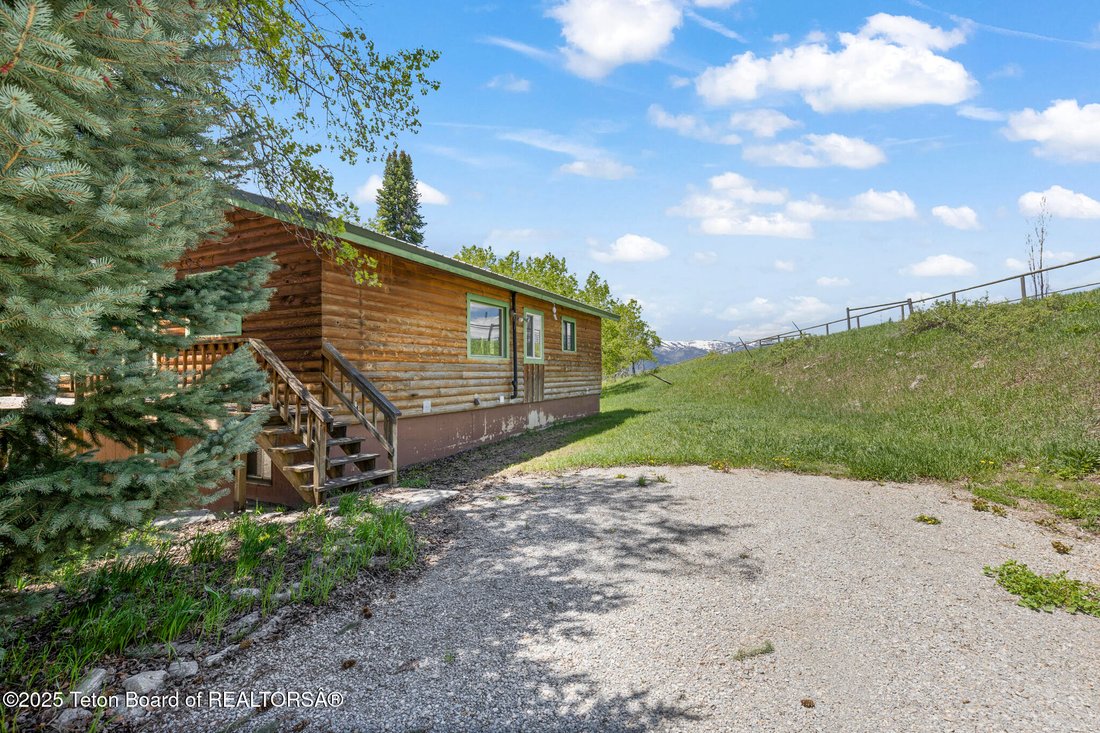 House in Freedom, Wyoming, United States 5 - 18865479