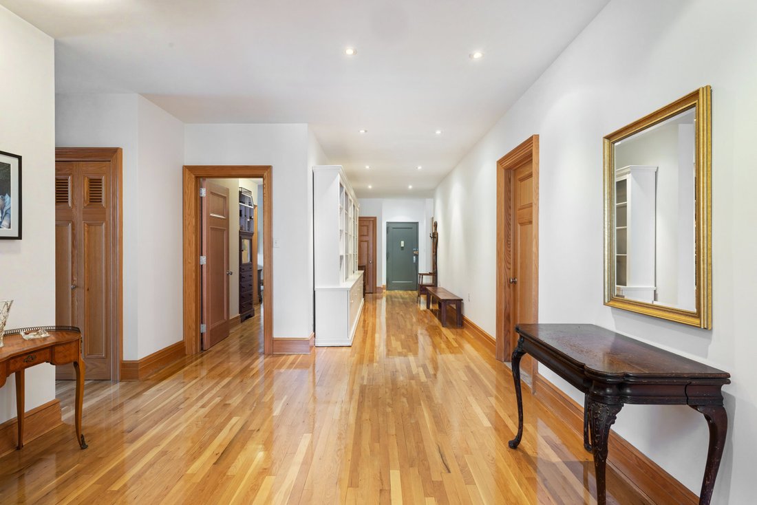 Co Op in New York, New York, United States 4 - 18866985