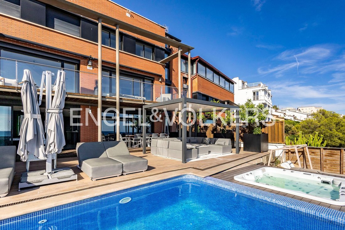 Villa in Sitges, Catalonia, Spain 3 - 18867020