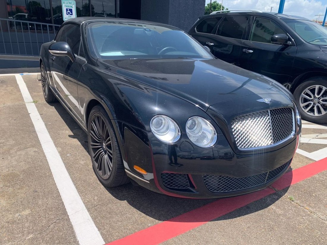 Cabriolet in Houston, TX, United States 5 - 18867961