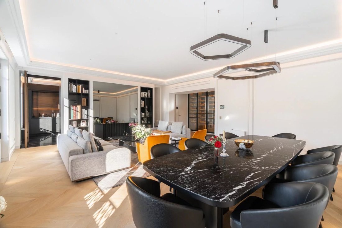 Appartement à Saint Thomas d'Aquin, Paris 7e Arrondissement, Paris 3 - 18865151