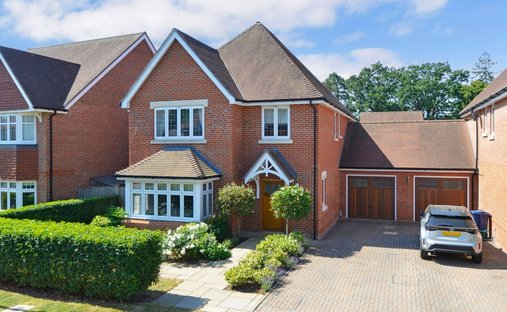 Casa a Cranleigh, Inghilterra 1