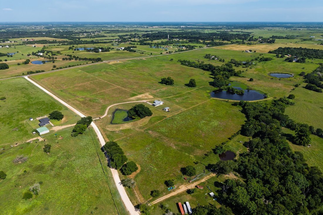 Otros en Bellville, Texas, Estados Unidos 2 - 18868596