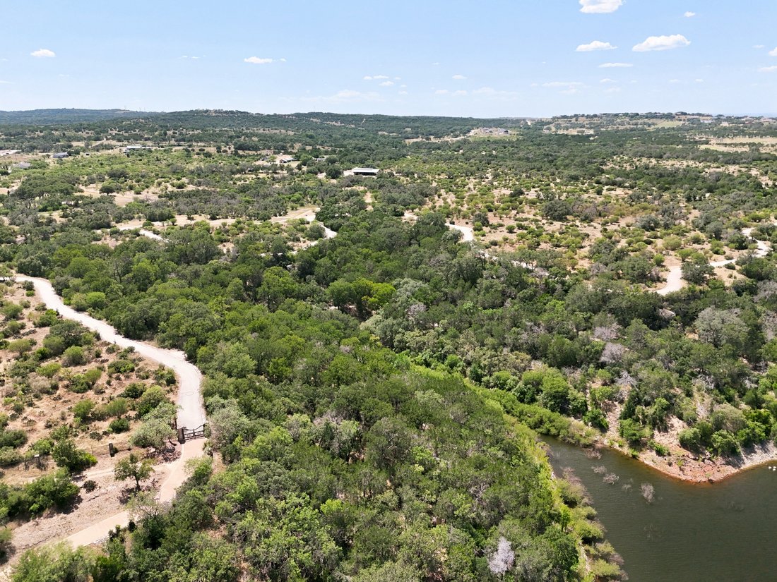 Azienda agricola a Spicewood, Texas, Stati Uniti 2 - 18868594