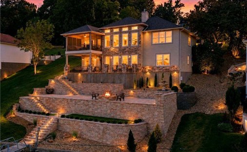 House in Sunrise Beach, Missouri, United States 1
