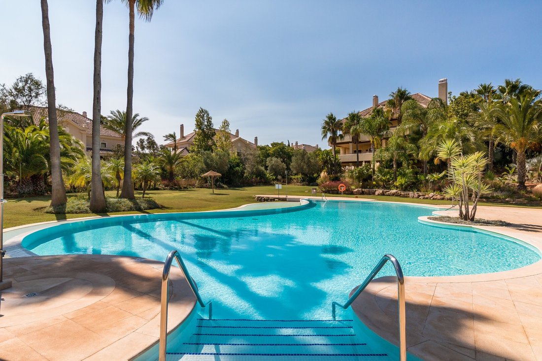 Wohnung in Sotogrande, San Roque, Andalusien 1 - 18868695