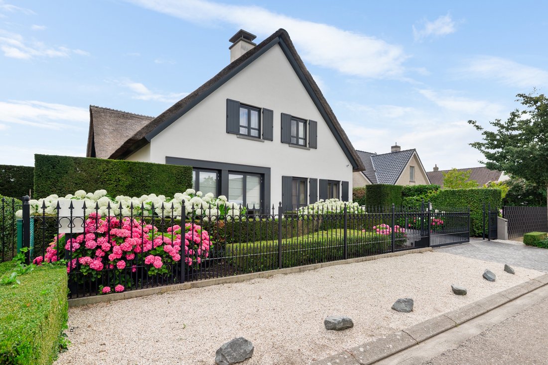Villa a Hoogstraten, Fiandre, Belgio 1 - 18869241