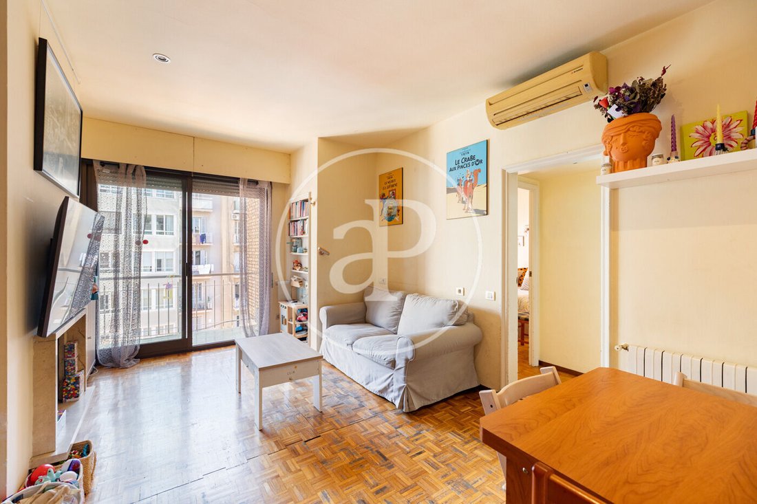 Apartment in Sarrià-Sant Gervasi, Barcelona, Spain 3 - 18869332