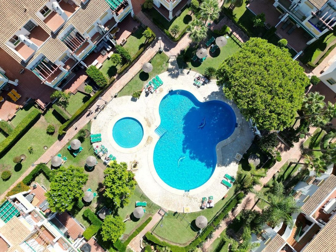 Apartment in Elviria-Cabopino, Marbella, Spain 4 - 18869110
