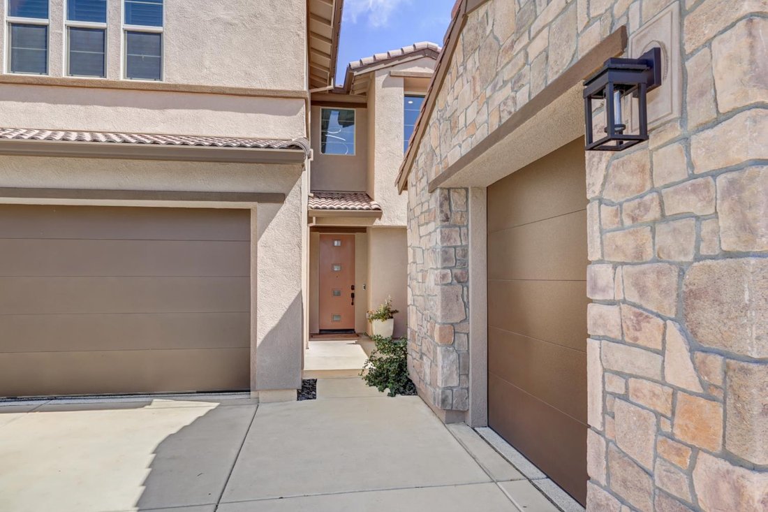 House in Elk Grove, California, United States 3 - 18868969