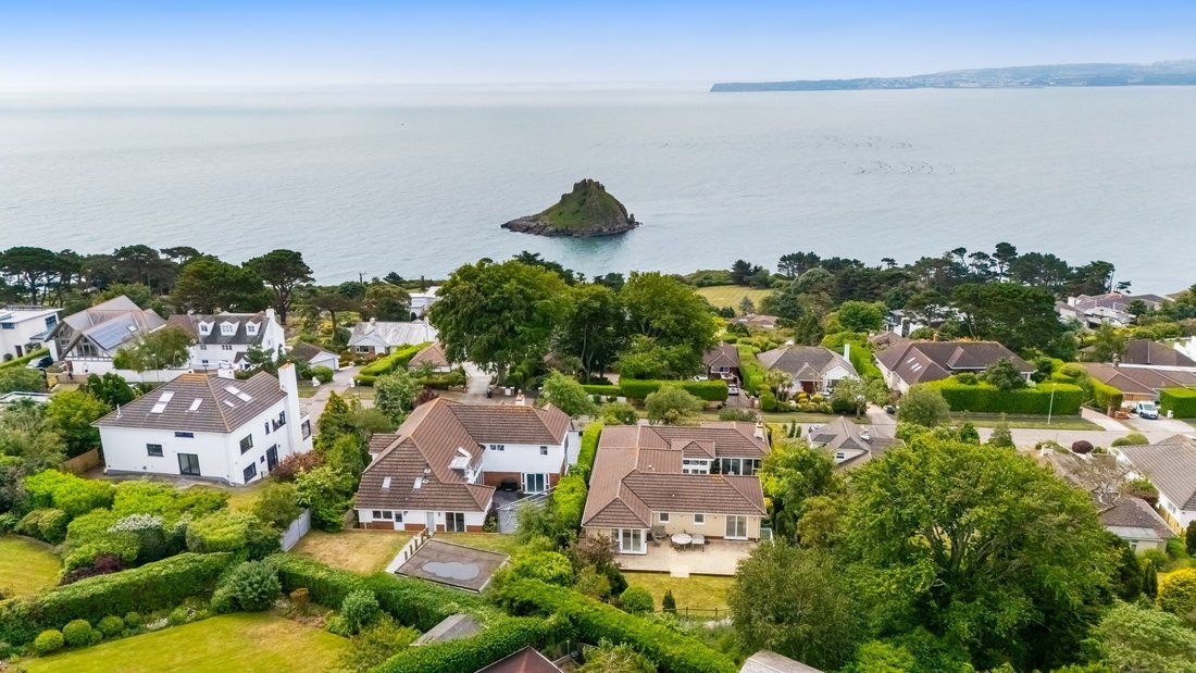 House in Torquay, England 2 - 17991182