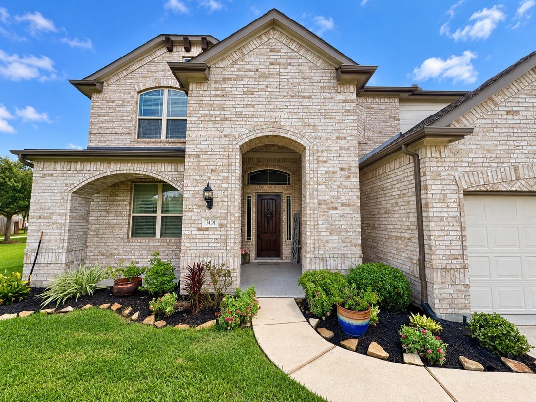 House in League City, Texas, United States 5 - 18869029