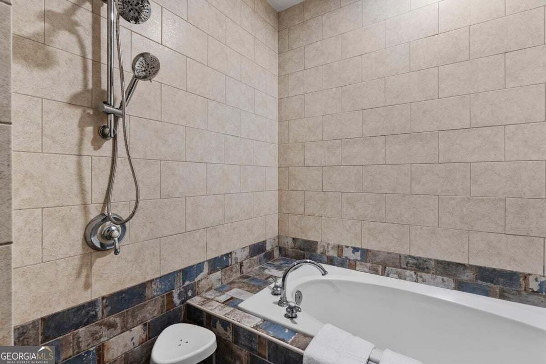 Condo in Atlanta, Georgia, United States 1 - 18869127