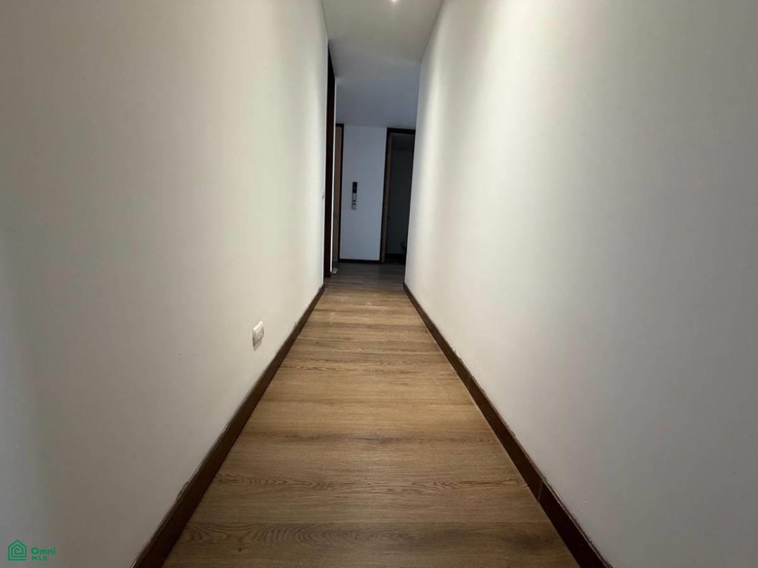 Condo in Bogota, Bogotá, Colombia 5 - 18807762