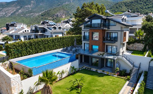 Villa à Ölüdeniz, Muğla, Turquie 1