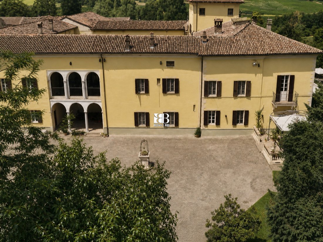 Villa in Castell'Arquato, Emilia-Romagna, Italy 3 - 18868623