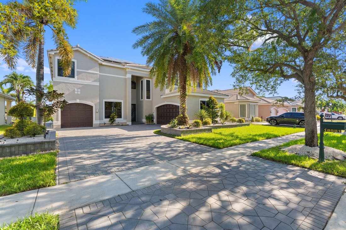 Haus in Miramar, Florida, Vereinigte Staaten 2 - 18869104
