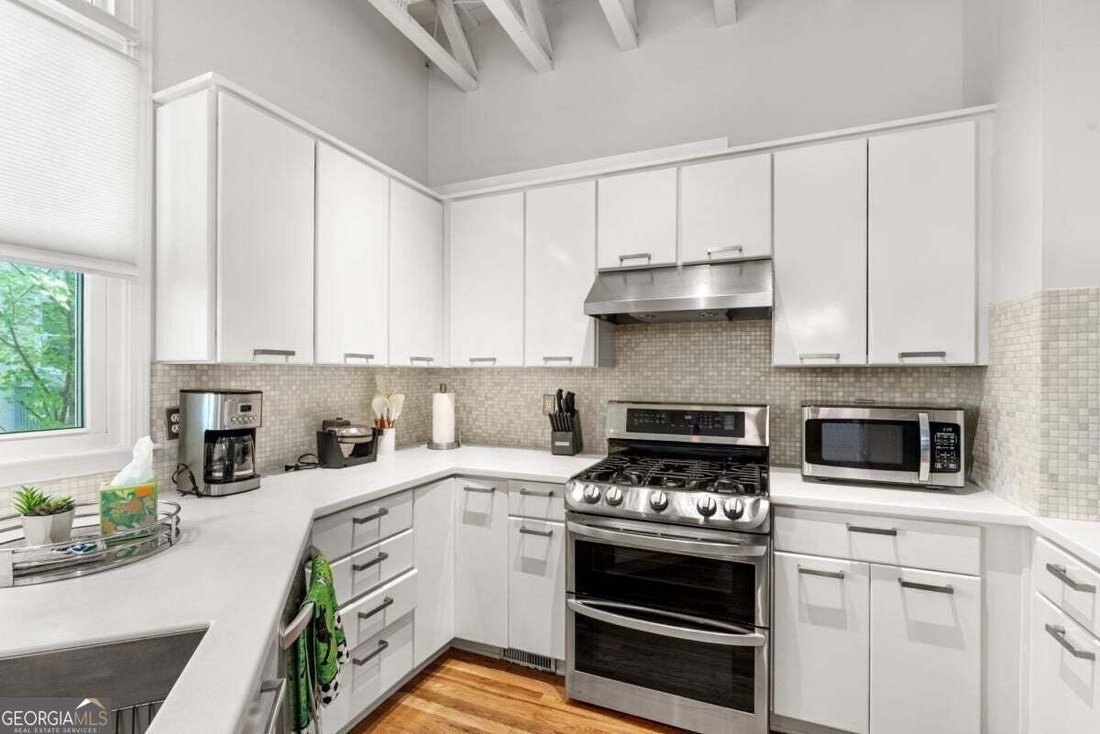 Condo in Atlanta, Georgia, United States 2 - 18869127