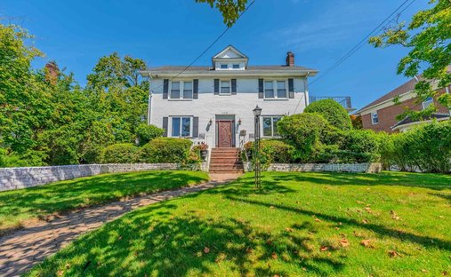 House in Lawrence, New York, United States 1