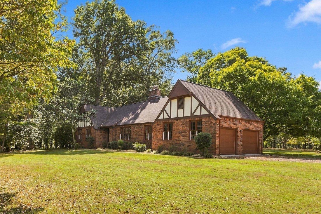 House in Tullahoma, Tennessee, United States 2 - 18868845