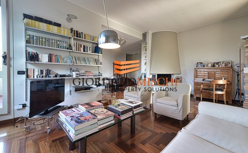 Wohnung in Centro Storico, Monza, Lombardei 1