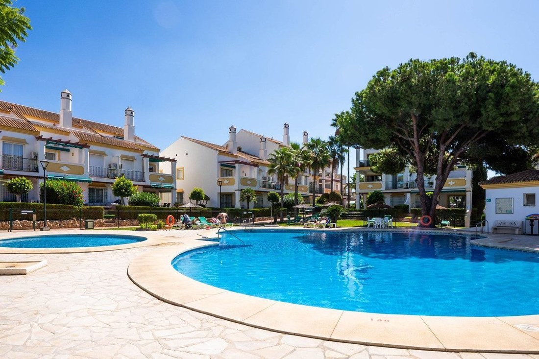 Apartment in Elviria-Cabopino, Marbella, Spain 3 - 18869110