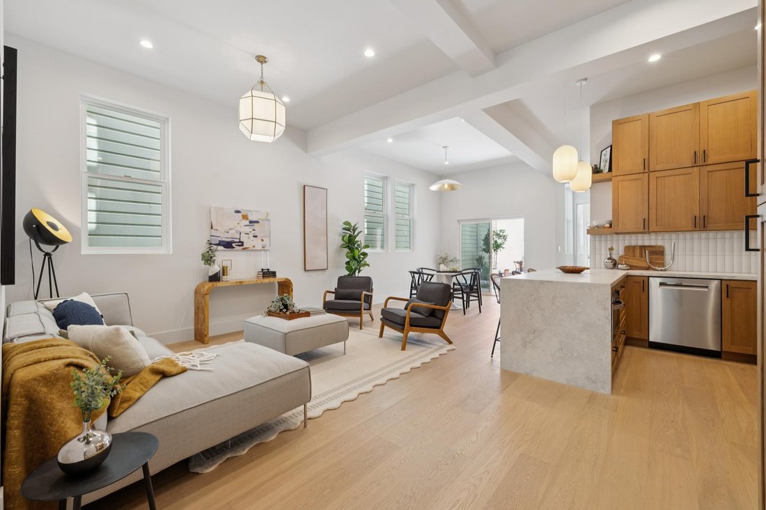 San Francisco, California, United States 2 - 18868618
