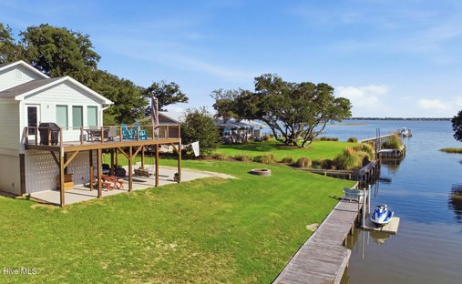 House in Newport, North Carolina, United States 1