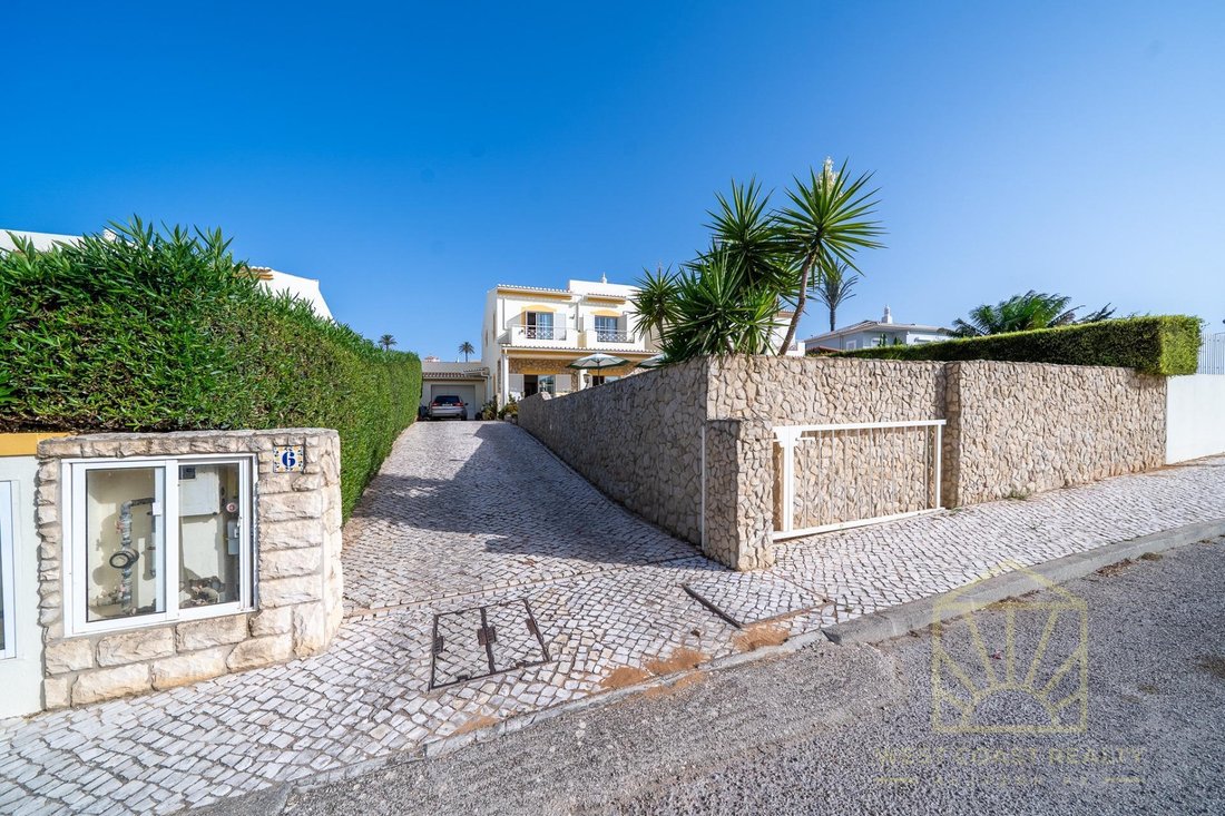 Villa in Sao Goncalo de Lagos, Algarve, Portugal 2 - 18869209