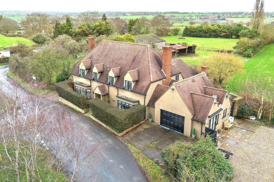Maison à Ford End, Angleterre 1 - 17255690