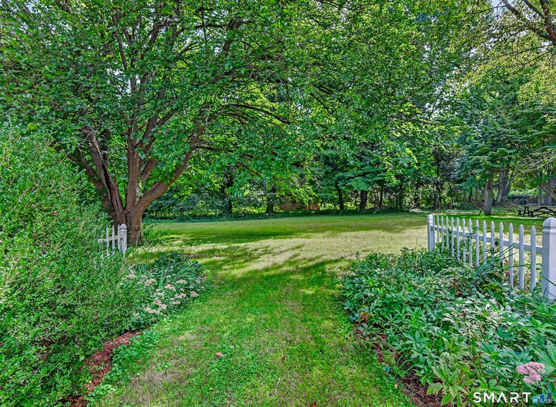 House in Guilford, Connecticut, United States 5 - 18868644