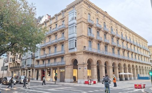 Wohnung in Centro, Donostia-San Sebastián, Spanien 1