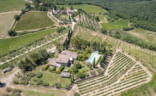 Farm Ranch in Castellina in Chianti, Tuscany, Italy 1