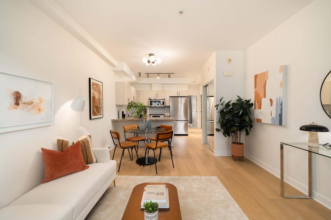 Townhouse in Vancouver, British Columbia, Canada 5 - 18869423