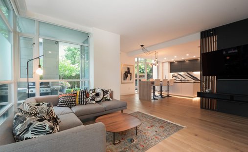 Townhouse in Vancouver, British Columbia, Canada 1