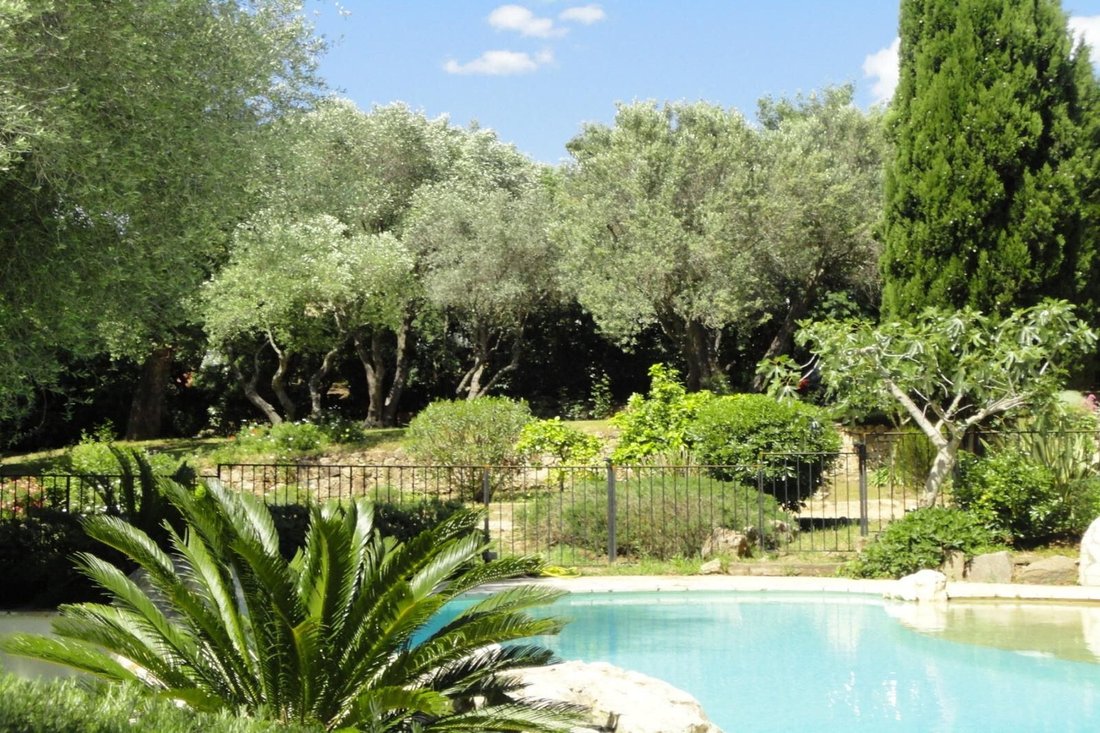 Villa in Grimaud, Provence-Alpes-Côte d'Azur, Frankreich 3 - 18869454