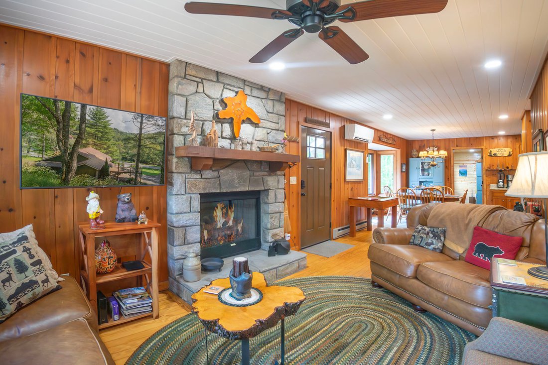 House in Blowing Rock, North Carolina, United States 2 - 18869394
