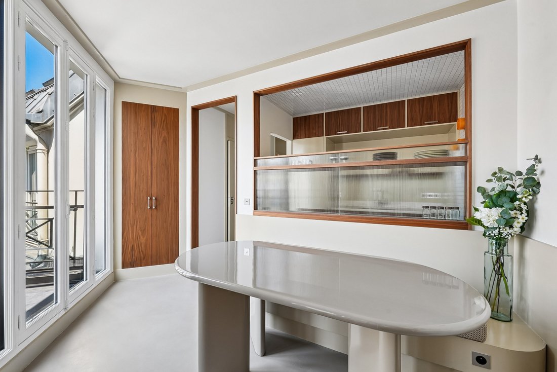 Appartement à Hoche-Friedland, Paris 8e Arrondissement, Paris 1 - 18869254