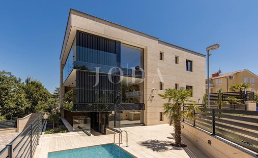 Apartment in Malinska, Primorje-Gorski Kotar County, Croatia 1